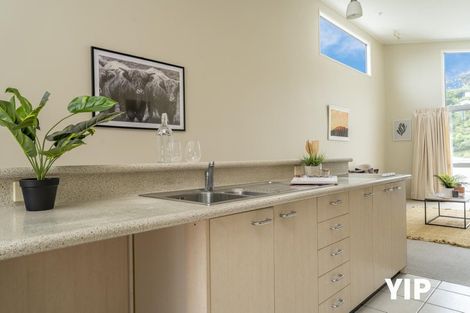 Photo of property in 5/9 Broderick Road, Johnsonville, Wellington, 6037