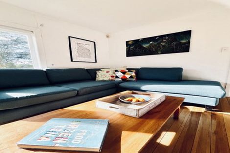 Photo of property in 34 Highland Avenue, Titirangi, Auckland, 0604