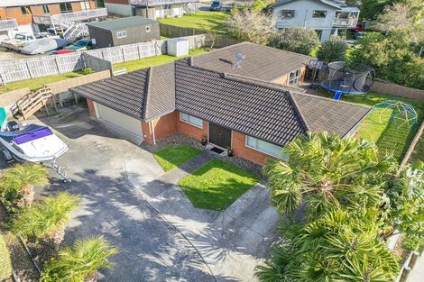 Photo of property in 9 Jean Place, Stanmore Bay, Whangaparaoa, 0932