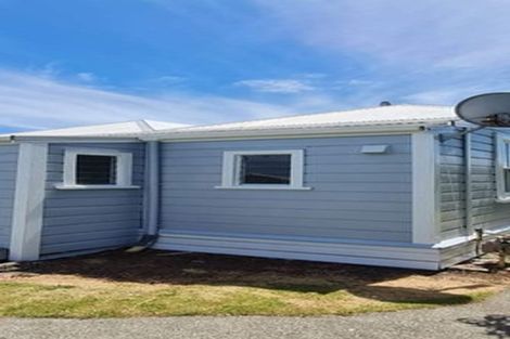 Photo of property in 74 Union Street, Hawera, 4610