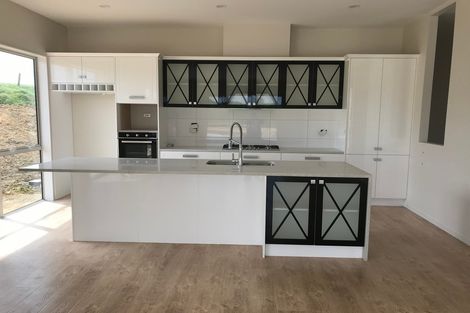 Photo of property in 15 Mclachlan Way, Pokeno, 2471