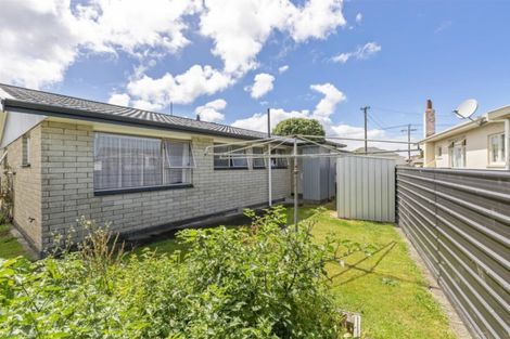 Photo of property in 23 Milmoe Street, Hawera, 4610