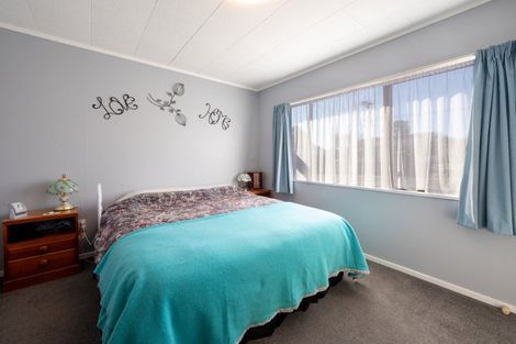 Photo of property in 21 Ingle Avenue, Richmond Heights, Taupo, 3330