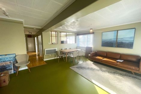 Photo of property in Victoria Court, 4u8 Queen Street, Mount Victoria, Wellington, 6011