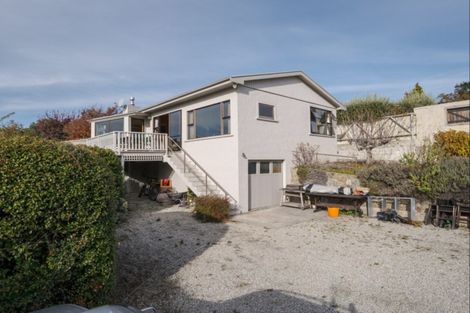 Photo of property in 63 Manuka Crescent, Wanaka, 9305