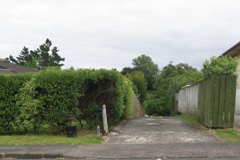 Photo of property in 43 Hellyers Street, Birkdale, Auckland, 0626