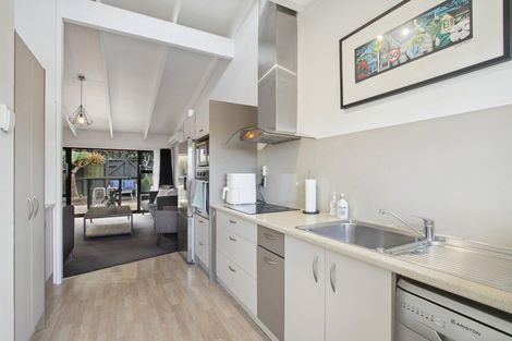 Photo of property in 3/42 James Laurie Street, Henderson, Auckland, 0612