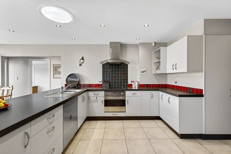 Photo of property in 1111 Haig Street, Parkvale, Hastings, 4122
