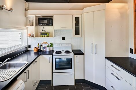 Photo of property in 74 Cypress Drive, Maungaraki, Lower Hutt, 5010
