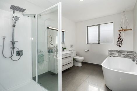 Photo of property in 6 Harper Way, Minden, Tauranga, 3179