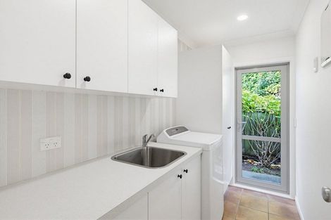 Photo of property in 8 River Glade, Waikanae, 5036