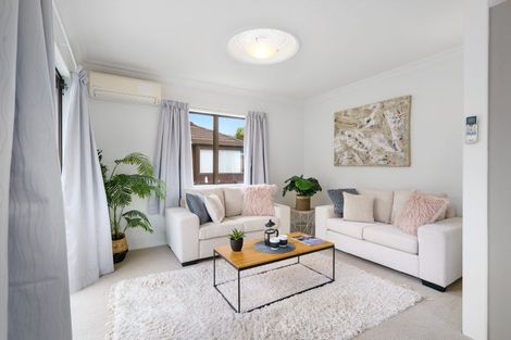 Photo of property in 2/64 Hamilton Road, Cambridge, 3434