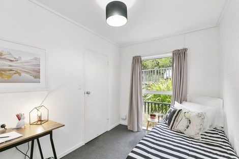 Photo of property in 1f3 Harland Street, Brooklyn, Wellington, 6021