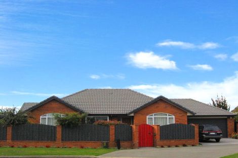 Photo of property in 10 Kumai Place, Sockburn, Christchurch, 8042
