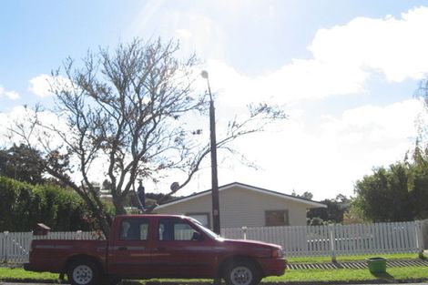Photo of property in 33 Riverhills Avenue, Pakuranga Heights, Auckland, 2010