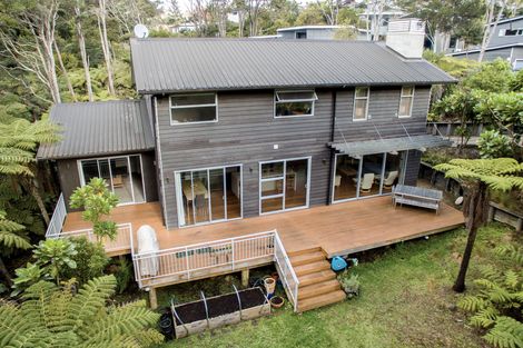 Photo of property in 20b Konini Road, Titirangi, Auckland, 0604