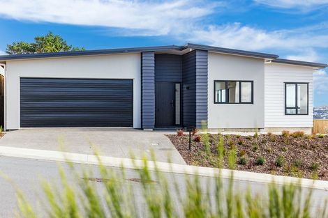 Photo of property in 9 Boeing Way, Newlands, 6037