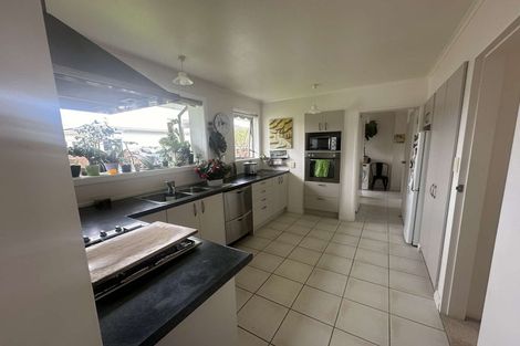 Photo of property in 2 Cudby Street, Woburn, Lower Hutt, 5010