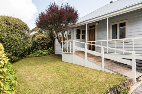 Photo of property in 21 Willow Street, Tauranga, 3110