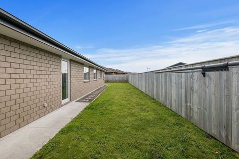 Photo of property in 1 Reremoana Close, Hawera, 4610
