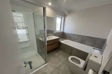 Photo of property in 30 Leebank Crescent, Riverhead, 0820