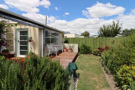 Photo of property in 61 Cornwall Street, Masterton, 5810