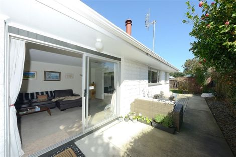 Photo of property in 18 Pahau Place, Cracroft, Christchurch, 8025
