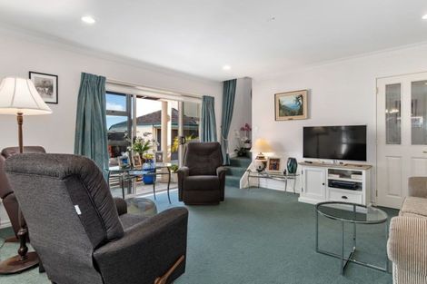 Photo of property in 5/485 Otumoetai Road, Otumoetai, Tauranga, 3110