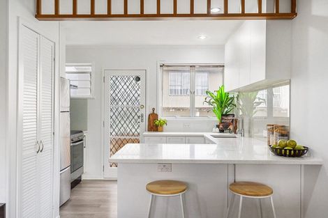 Photo of property in 23 Taitua Drive, Te Atatu South, Auckland, 0610