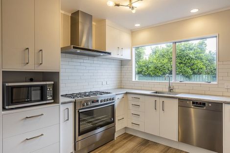 Photo of property in 16 Jupiter Street, Milson, Palmerston North, 4414