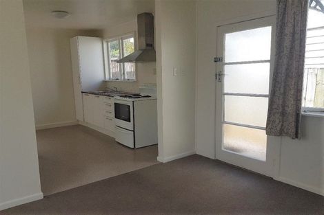 Photo of property in 10a Blease Street, New Lynn, Auckland, 0600