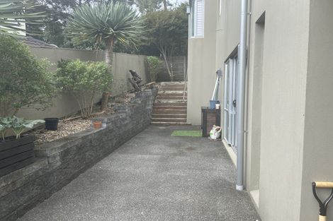 Photo of property in 17 Mansion Court, West Harbour, Auckland, 0618