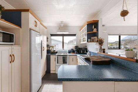 Photo of property in 16 Syme Crescent, Kawerau, 3127