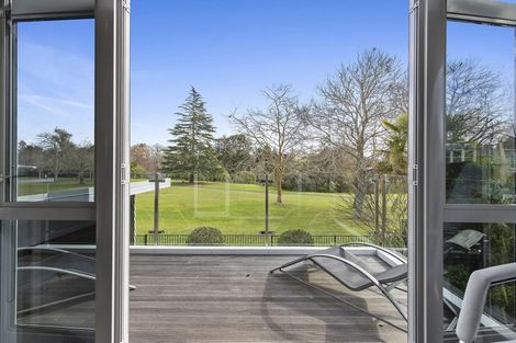 Photo of property in 8 Jellicoe Drive, Hamilton East, Hamilton, 3216