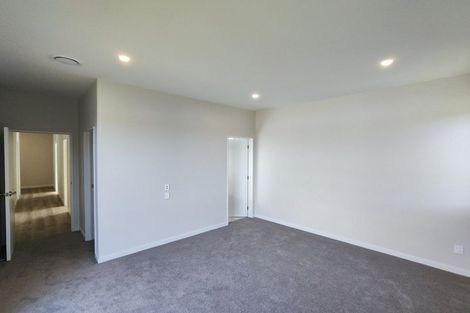 Photo of property in 8 Hoete Way, Tuakau, 2121