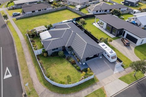 Photo of property in 325 Cook Drive, Whitianga, 3510