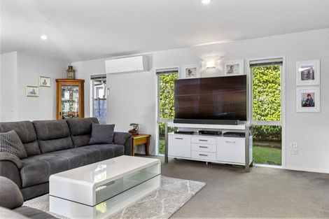 Photo of property in 142 Victory Drive, Wharewaka, Taupo, 3330