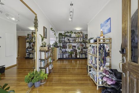 Photo of property in 16 Bush Point Road, Cable Bay, 0420