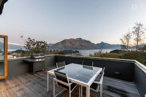 Photo of property in 18 Dublin Street, Queenstown, 9300