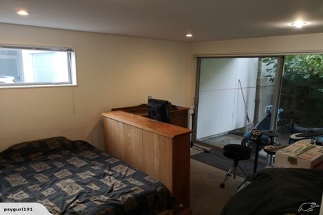 Photo of property in 63u2 Darlington Road, Miramar, Wellington, 6022
