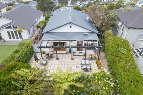 Photo of property in 75 Karepa Street, Brooklyn, Wellington, 6021