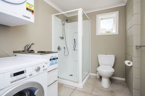 Photo of property in 9 Merchant Avenue, Te Atatu South, Auckland, 0610