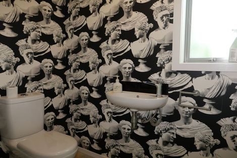 Photo of property in 11 Kotare Street, Waikanae, 5036