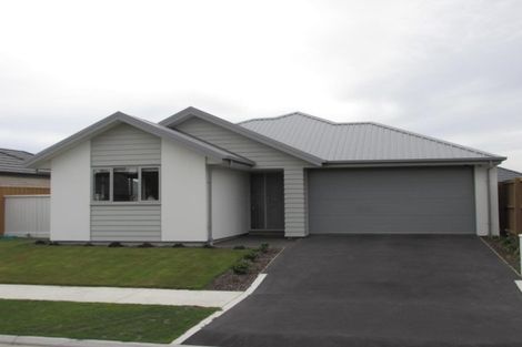 Photo of property in 17 Faringdon Boulevard, Rolleston, 7615