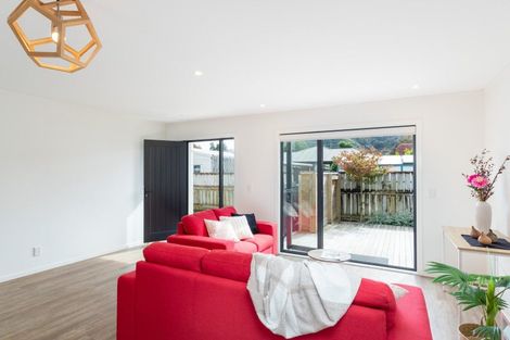 Photo of property in 74e Gibbons Street, Ebdentown, Upper Hutt, 5018