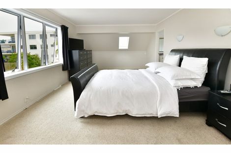 Photo of property in 11a Milton Road, Orewa, 0931