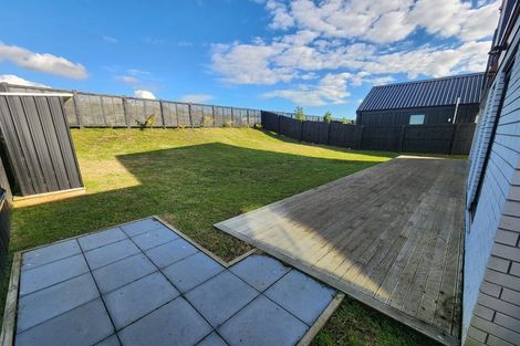 Photo of property in 12 Waikaha Street, Pokeno, 2472