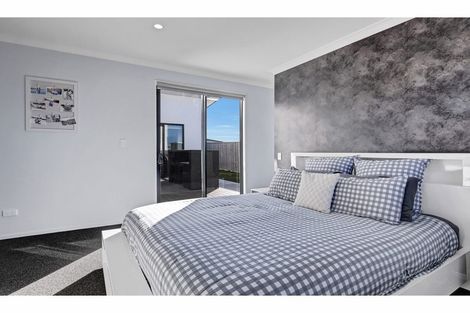 Photo of property in 33 Highgate Drive, Rangiora, 7400