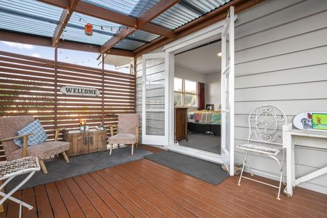 Photo of property in 24 Saint Johns Avenue, Tuakau, 2121