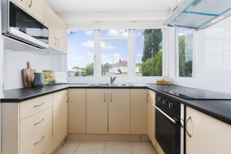 Photo of property in 75 Caspar Road, Papatoetoe, Auckland, 2025